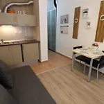 Menada Lejlighed Aheloy