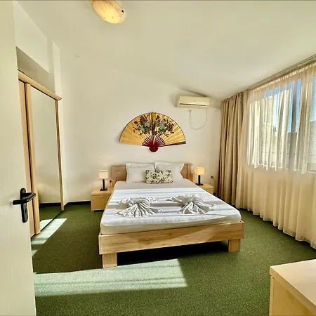 Apartment Menada