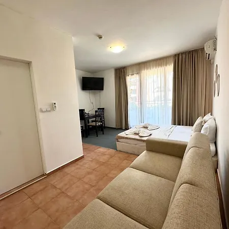 Menada Apartment